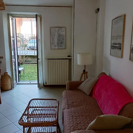 La Brezza Di Apartament Varenna